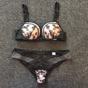 Victoria’s Secret bra and panty bundle